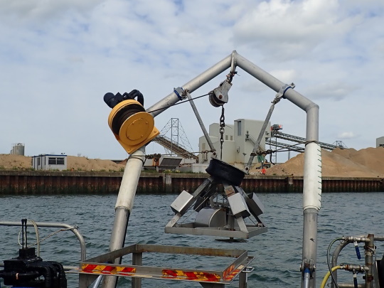 marine-survey-equipment-540x405.jpg