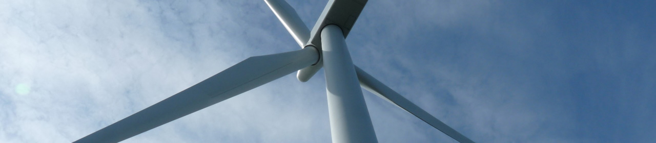 offshore-wind-turbine-from-below-1280x280 (3)